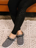 Anchored Arrows CAPRI LENGTH leggings in LEOPARD w/pockets